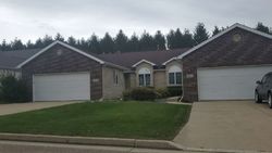 Pre-foreclosure Listing in PARKVIEW DR OREGON, IL 61061