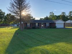 Pre-foreclosure in  WEEPING WILLOW DR Hamilton, OH 45011