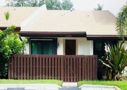 Pre-foreclosure in  OAK DR Hollywood, FL 33021