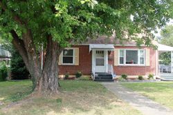 Pre-foreclosure in  RAVENWOOD AVE NW Roanoke, VA 24012