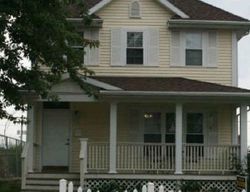 Pre-foreclosure in  W ILLINOIS ST Evansville, IN 47710