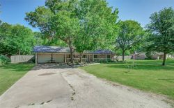 Pre-foreclosure in  OAK BEND DR Alvin, TX 77511