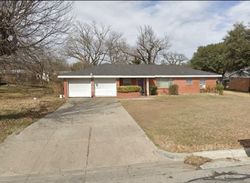 Pre-foreclosure in  SARAH JANE LN Fort Worth, TX 76119
