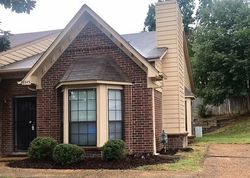 Pre-foreclosure in  HICKORY GROVE DR Memphis, TN 38141
