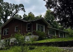 Pre-foreclosure in  HARGRAVES AVE Chattanooga, TN 37411