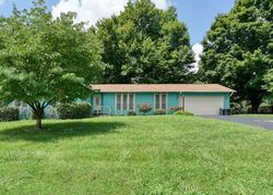 Pre-foreclosure in  BEXHILL DR Knoxville, TN 37922