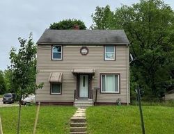 Pre-foreclosure in  ROSLYN AVE Akron, OH 44320