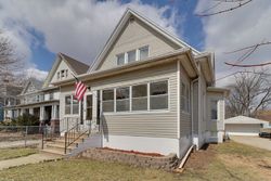 Pre-foreclosure in  W WASHINGTON ST Bloomington, IL 61701
