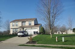 Pre-foreclosure in  SHADY OAK DR Cranberry Twp, PA 16066