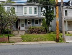 Pre-foreclosure Listing in FAIRVIEW RD CRUM LYNNE, PA 19022