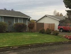 Pre-foreclosure in  E 7TH ST Molalla, OR 97038