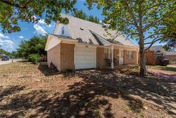 Pre-foreclosure in  CRAIG DR Oklahoma City, OK 73160