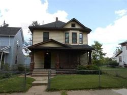 Pre-foreclosure in  WISCONSIN BLVD Dayton, OH 45417