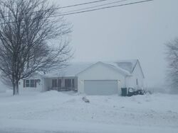 Pre-foreclosure in  HERMITAGE RD Warsaw, NY 14569