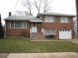 Pre-foreclosure in  CLYDE AVE Perth Amboy, NJ 08861