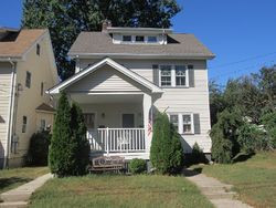 Pre-foreclosure in  E 2ND ST Clifton, NJ 07011