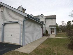 Pre-foreclosure in  E LAKE FRONT CIR Absecon, NJ 08205