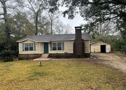 Pre-foreclosure in  LAKE HELEN DR N Theodore, AL 36582