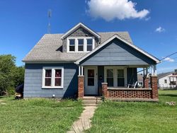 Pre-foreclosure in  GRAND AVE Perryville, MO 63775