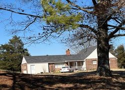 Pre-foreclosure in  E TATE RD Senatobia, MS 38668