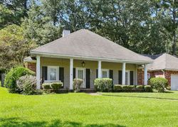 Pre-foreclosure in  S PEAR ORCHARD RD Ridgeland, MS 39157