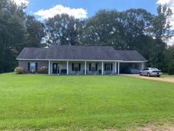 Pre-foreclosure Listing in EIGHT POINT RD SUMMIT, MS 39666