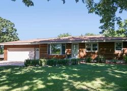 Pre-foreclosure in  CROSSTOWN DR NW Andover, MN 55304