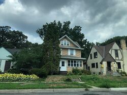 Pre-foreclosure in  ASHLAND AVE Saint Paul, MN 55104