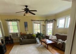 Pre-foreclosure Listing in EDGELL ST GARDNER, MA 01440