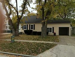 Pre-foreclosure in  SHELLY AVE Maumee, OH 43537