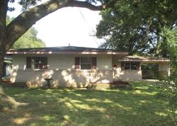 Pre-foreclosure in  ELGIN ST Baton Rouge, LA 70805