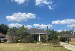 Pre-foreclosure in  ELMBRIDGE AVE Baton Rouge, LA 70819