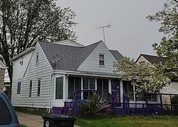 Pre-foreclosure in  SHERRY AVE Cleveland, OH 44135