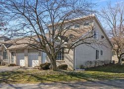 Pre-foreclosure in  PRICE CIR Highland, IN 46322