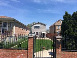 Pre-foreclosure in  W 57TH PL Chicago, IL 60629