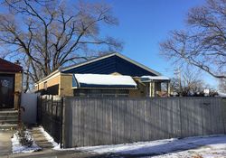 Pre-foreclosure in  S LA CROSSE AVE Chicago, IL 60638