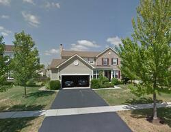Pre-foreclosure in  BRIARWOOD DR Gilberts, IL 60136