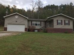 Pre-foreclosure Listing in BOWLING BRANCH RD LONDON, KY 40741