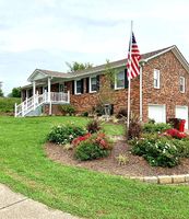 Pre-foreclosure in  PEACHTREE RD Nicholasville, KY 40356