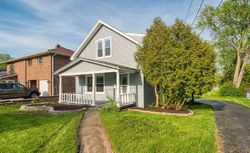 Pre-foreclosure in  N AHRENS AVE Lombard, IL 60148