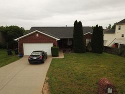 Pre-foreclosure in  BOULDER RIDGE DR Jeffersonville, IN 47130