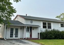 Pre-foreclosure in  LINDA LN Indianapolis, IN 46241