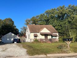 Pre-foreclosure in  S 34TH ST South Bend, IN 46615