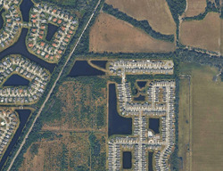 Pre-foreclosure in  WHITE CHICORY DR Apollo Beach, FL 33572