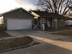 Pre-foreclosure in  W FRONT ST Mount Morris, IL 61054