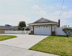 Pre-foreclosure in  W MADISON AVE Placentia, CA 92870