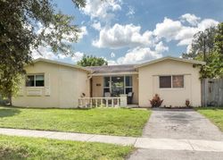 Pre-foreclosure in  SW 51ST ST Fort Lauderdale, FL 33328