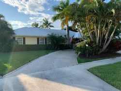Pre-foreclosure in  SW TAMARIND WAY Boca Raton, FL 33486