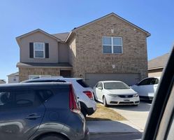 Pre-foreclosure in  SNUG HARBOR WAY Von Ormy, TX 78073