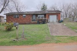 Pre-foreclosure Listing in MISSOURI AVE MAMMOTH SPRING, AR 72554